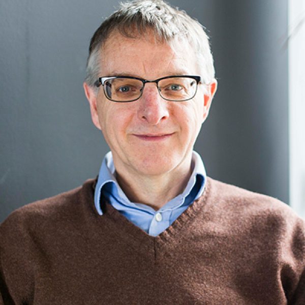 Portrait of author Simon Bell